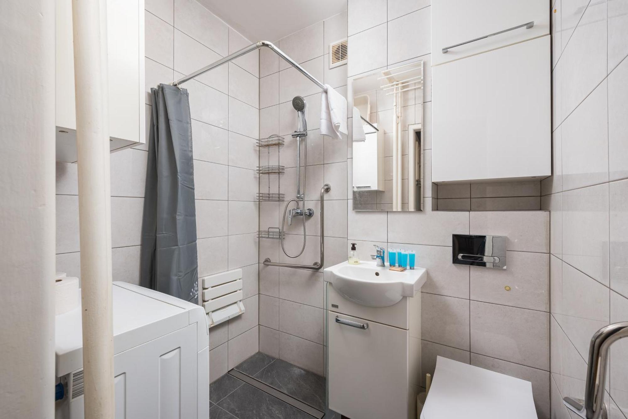 Wola Mila Standard Apartment Варшава Экстерьер фото